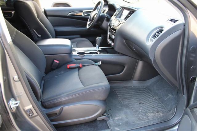 used 2020 Nissan Pathfinder car, priced at $16,900