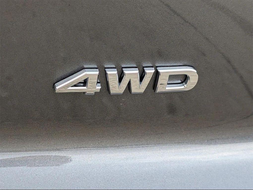 new 2025 Nissan Pathfinder car, priced at $32,569