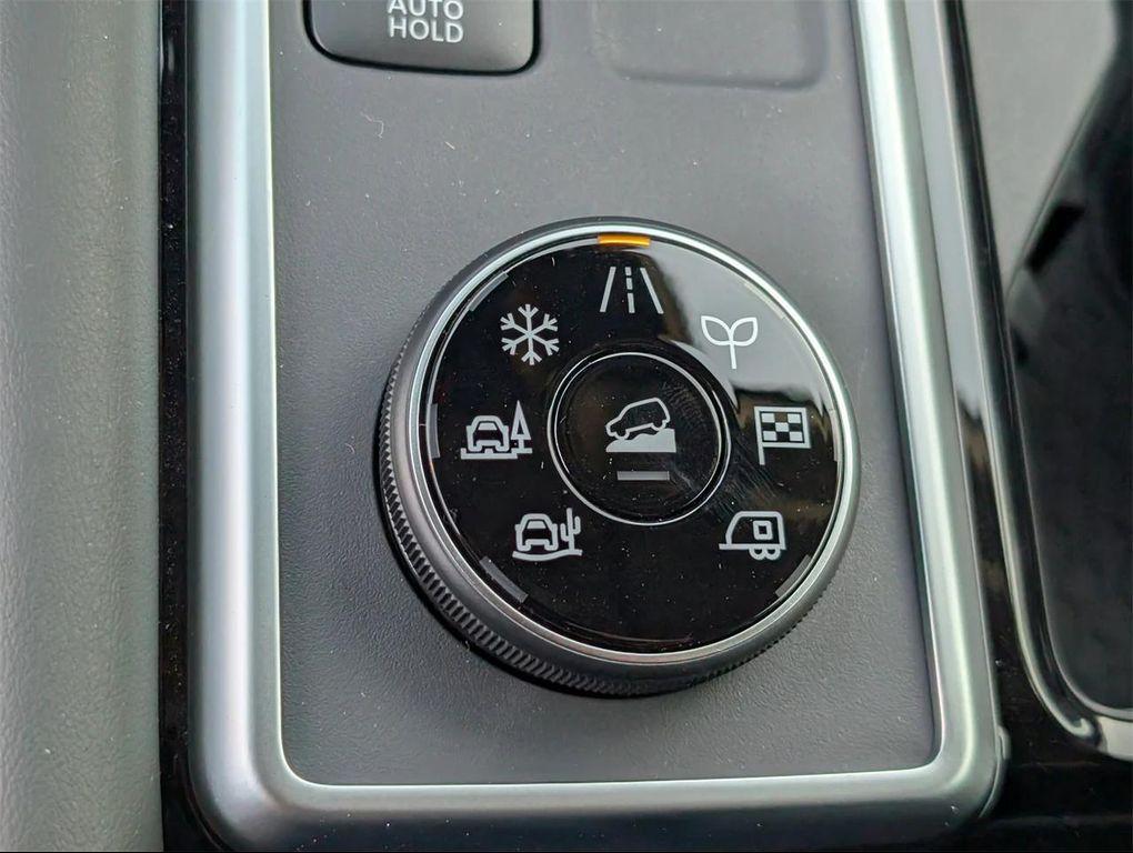 new 2025 Nissan Pathfinder car, priced at $35,130