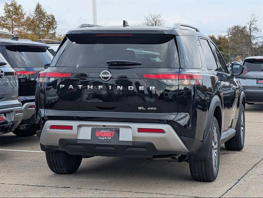 new 2025 Nissan Pathfinder car, priced at $35,156