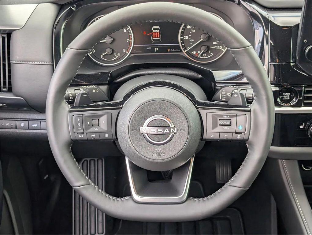 new 2025 Nissan Pathfinder car, priced at $35,156