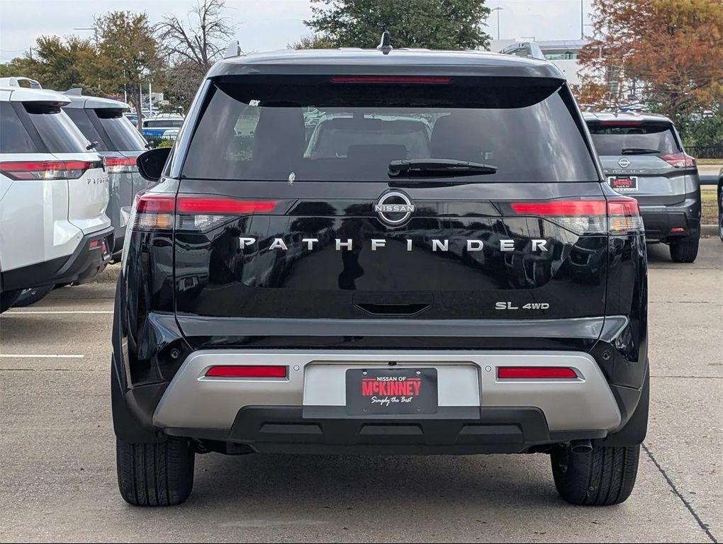 new 2025 Nissan Pathfinder car, priced at $35,156