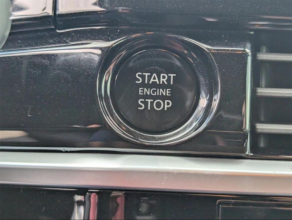 new 2025 Nissan Pathfinder car, priced at $35,156