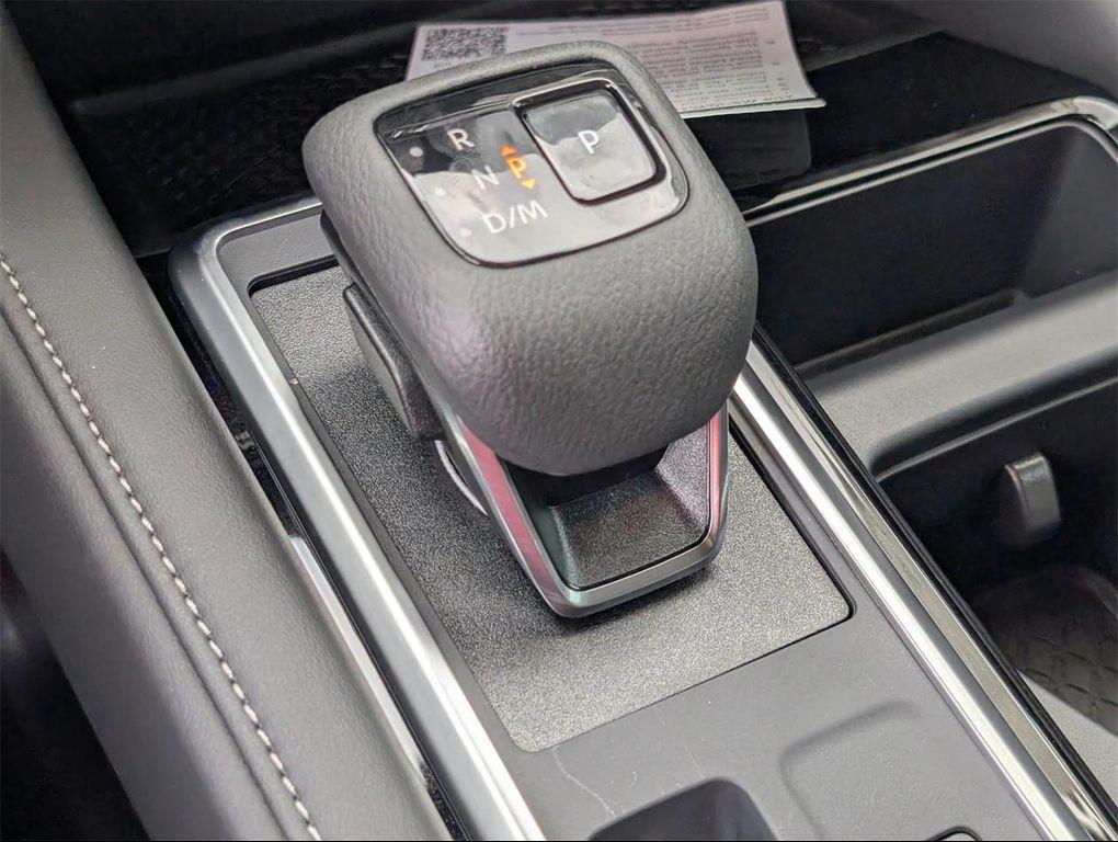 new 2025 Nissan Pathfinder car, priced at $35,156