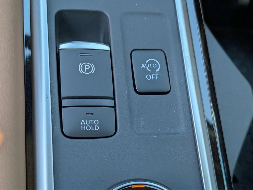 new 2025 Nissan Pathfinder car, priced at $48,935