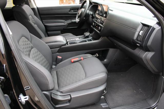 used 2024 Nissan Pathfinder car, priced at $30,188