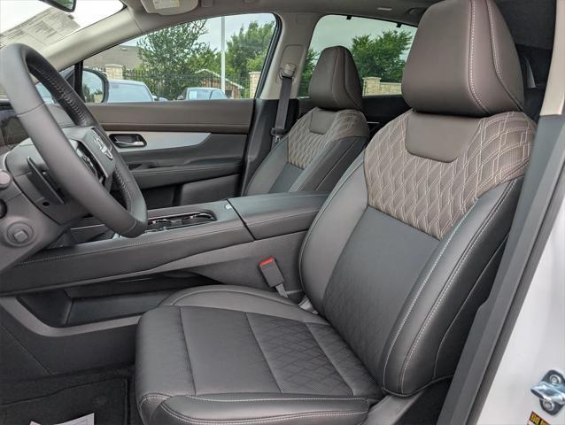 new 2025 Nissan Murano car, priced at $50,176