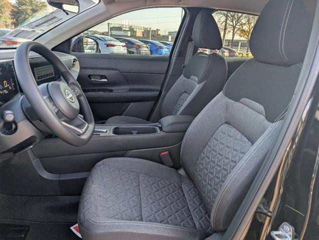 new 2025 Nissan Kicks car, priced at $23,381