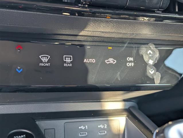 new 2025 Nissan Kicks car, priced at $29,410
