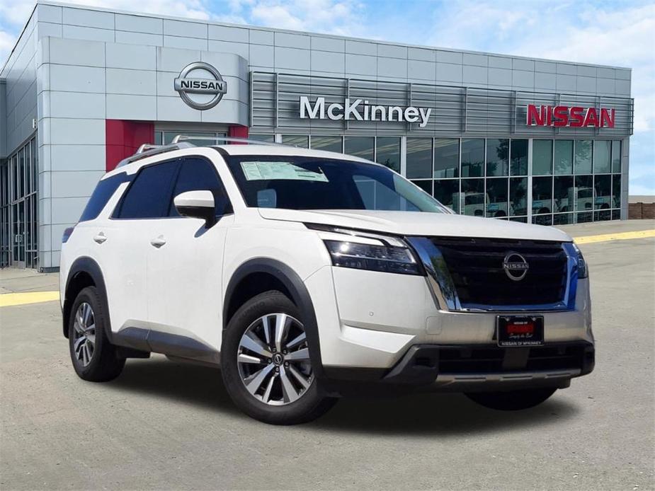 new 2024 Nissan Pathfinder car, priced at $39,093