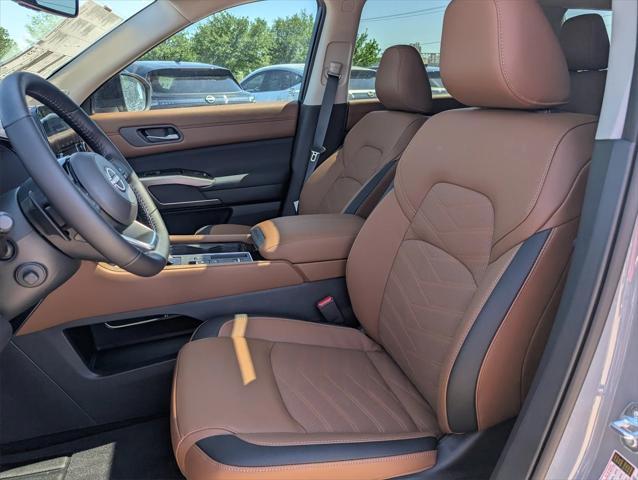 new 2025 Nissan Pathfinder car, priced at $46,836