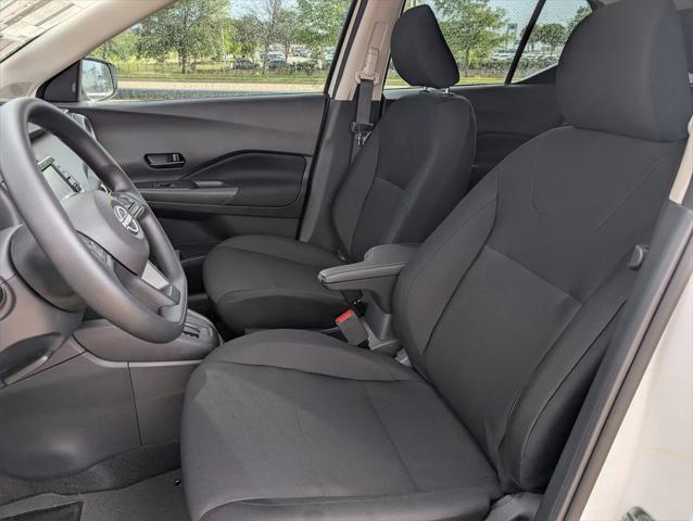 new 2025 Nissan Kicks car, priced at $23,179