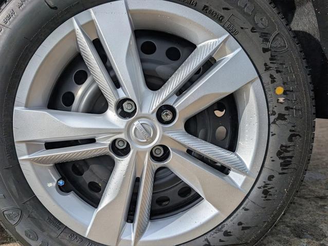 new 2025 Nissan Kicks car, priced at $23,179