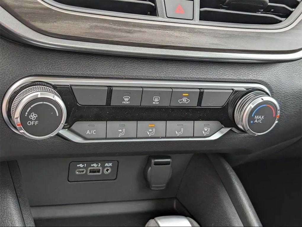 new 2025 Nissan Altima car, priced at $26,425