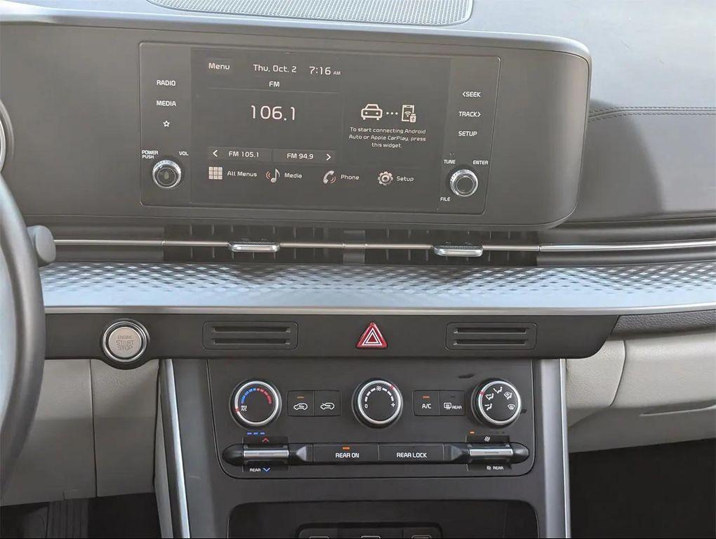 used 2024 Kia Carnival car, priced at $31,300