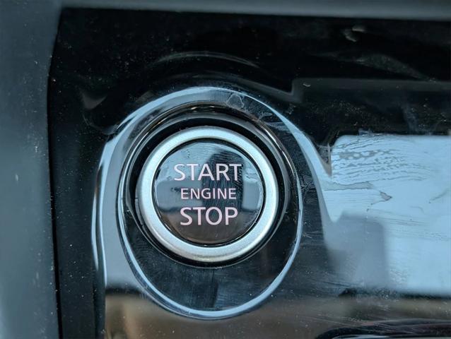 new 2025 Nissan Versa car, priced at $22,672