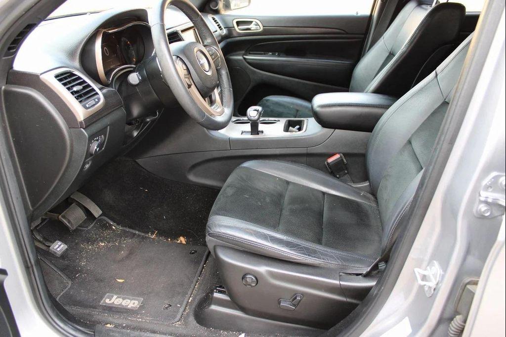 used 2014 Jeep Grand Cherokee car, priced at $12,700