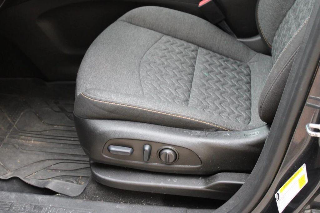 used 2023 Chevrolet Equinox car, priced at $17,900