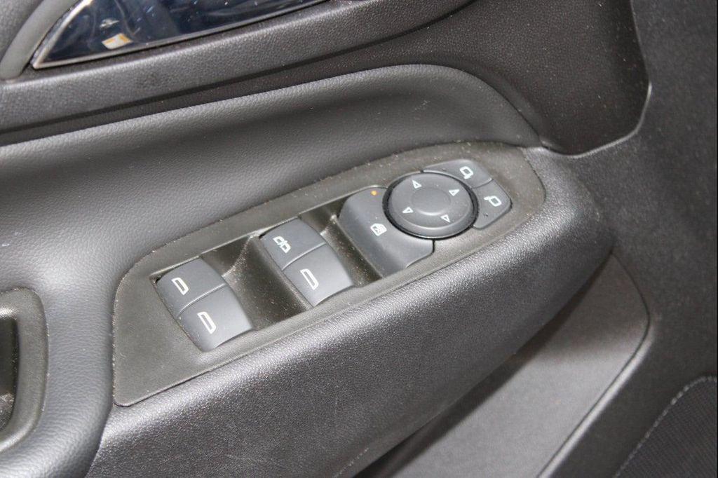 used 2023 Chevrolet Equinox car, priced at $17,900