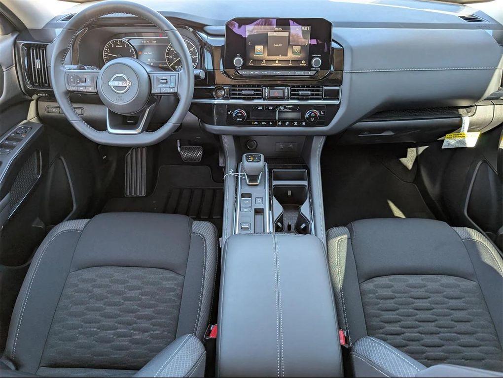 new 2025 Nissan Pathfinder car, priced at $31,101