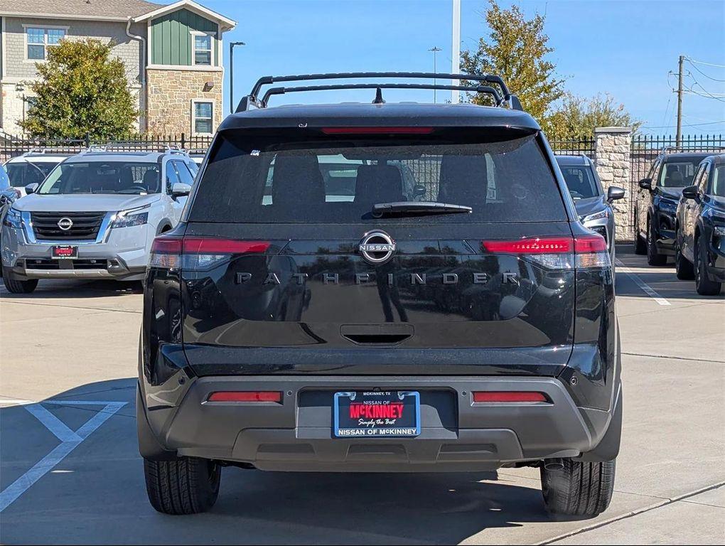 new 2025 Nissan Pathfinder car, priced at $31,101