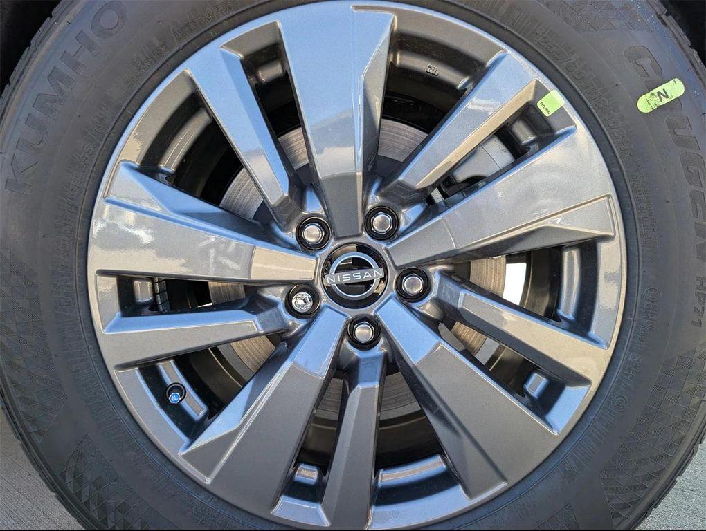 new 2025 Nissan Pathfinder car, priced at $31,101