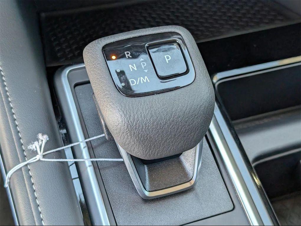 new 2025 Nissan Pathfinder car, priced at $31,101