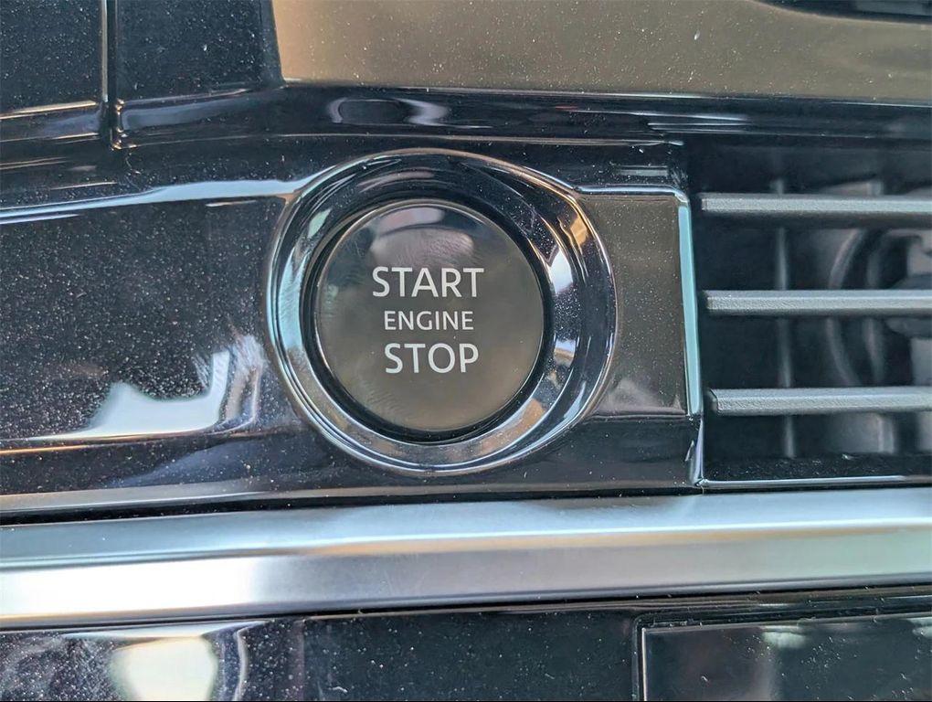 new 2025 Nissan Pathfinder car, priced at $31,101