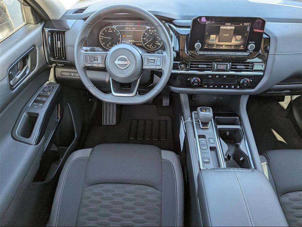 new 2025 Nissan Pathfinder car, priced at $31,101