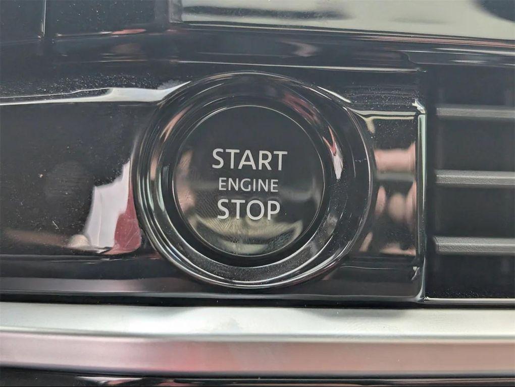 new 2025 Nissan Pathfinder car, priced at $40,231