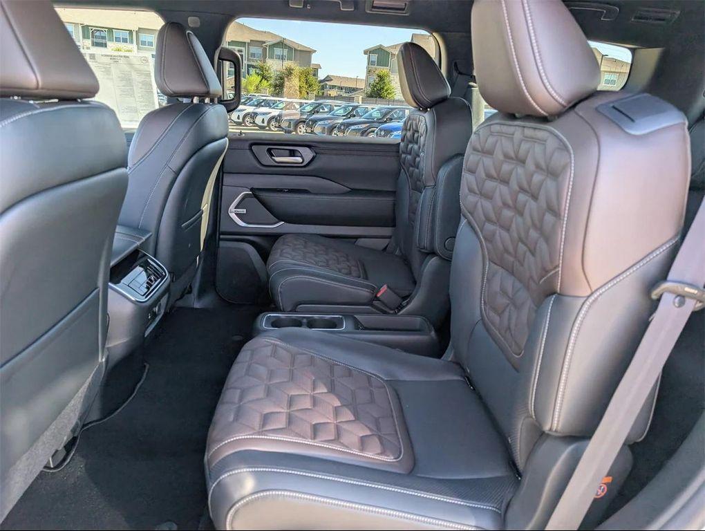 new 2026 Nissan Armada car, priced at $69,155