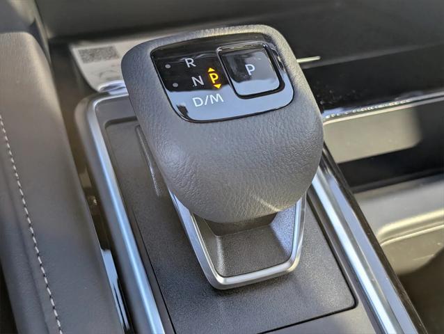 new 2025 Nissan Pathfinder car, priced at $43,235