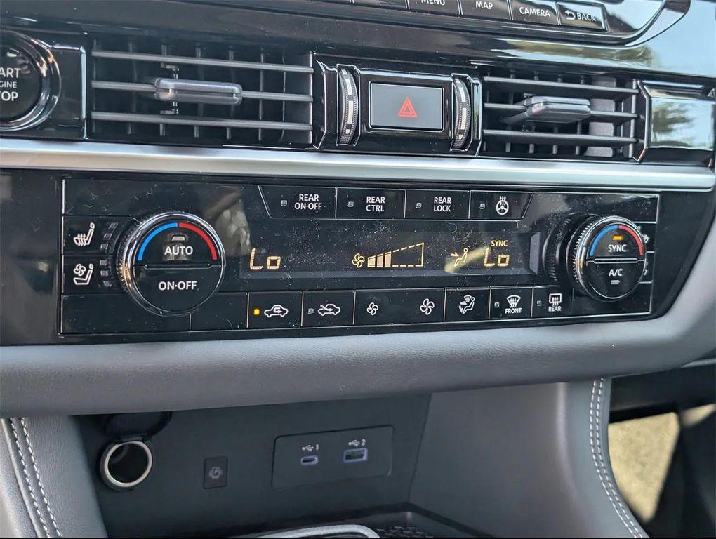 new 2025 Nissan Pathfinder car, priced at $39,733