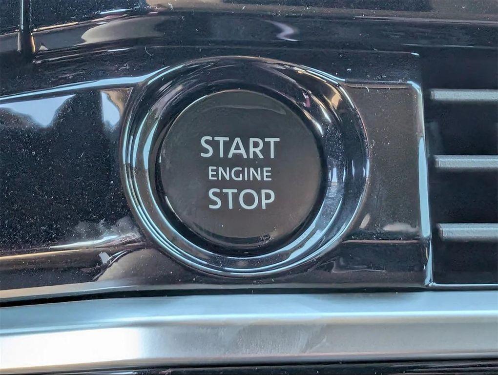 new 2025 Nissan Pathfinder car, priced at $39,733