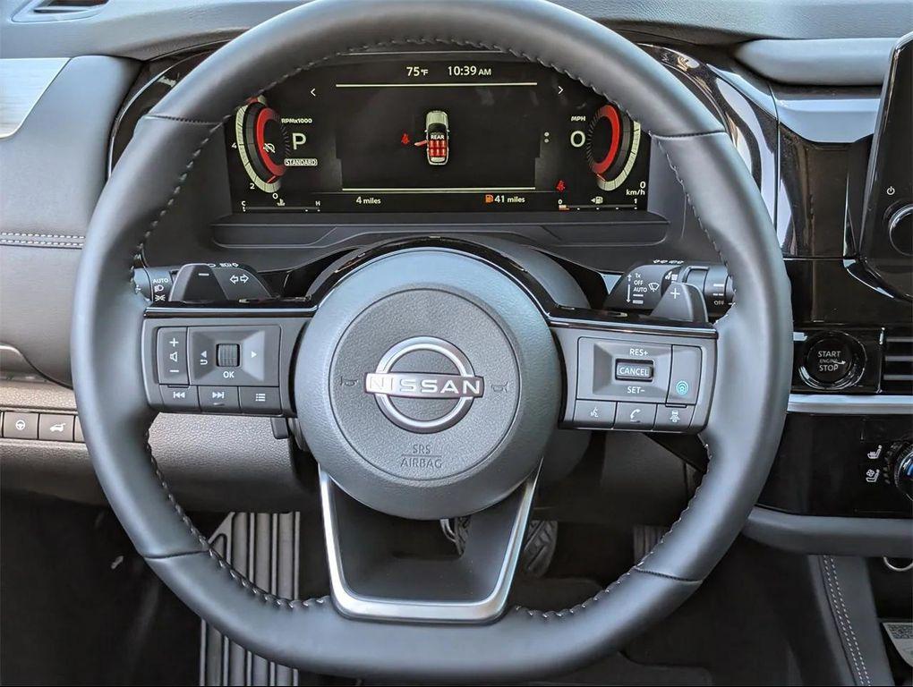 new 2025 Nissan Pathfinder car, priced at $39,733
