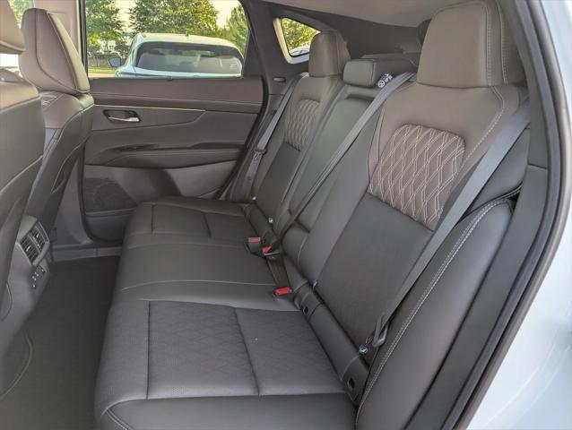 new 2025 Nissan Murano car, priced at $50,176