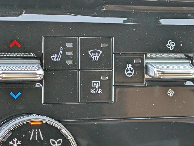 new 2025 Nissan Armada car, priced at $64,680