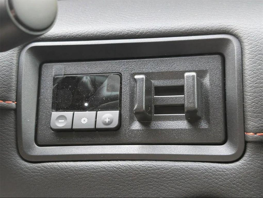 new 2025 Nissan Armada car, priced at $68,305