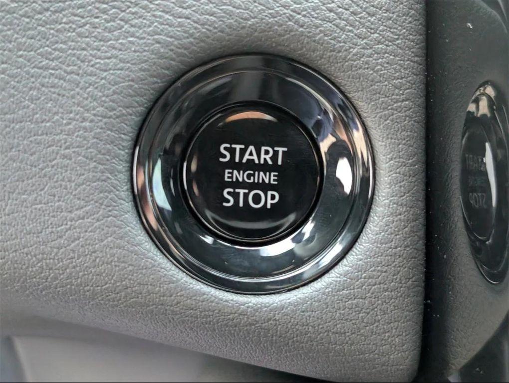 new 2025 Nissan Armada car, priced at $68,305