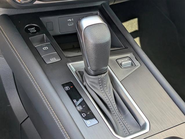 new 2025 Nissan Kicks car, priced at $25,079