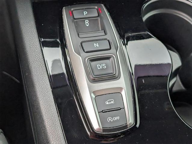 used 2022 Honda Pilot car, priced at $32,999