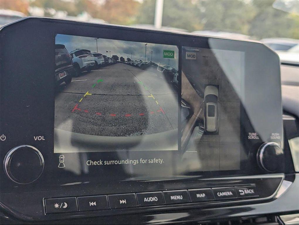 new 2025 Nissan Pathfinder car, priced at $40,103