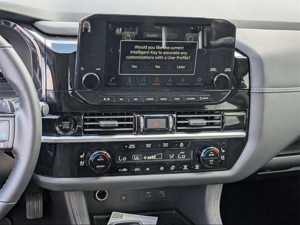 new 2025 Nissan Pathfinder car, priced at $40,103