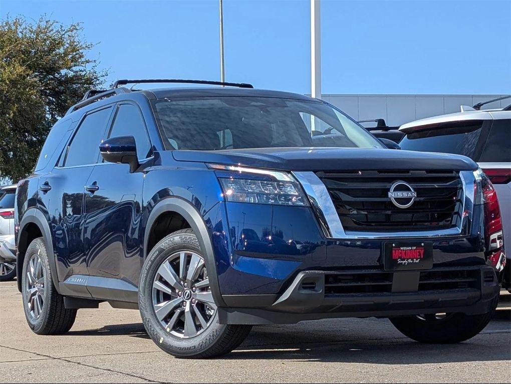 new 2025 Nissan Pathfinder car, priced at $33,016
