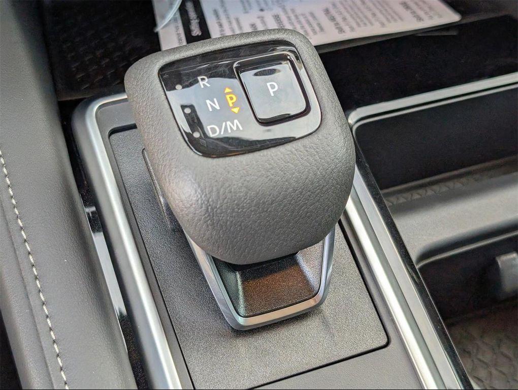 new 2025 Nissan Pathfinder car, priced at $33,016