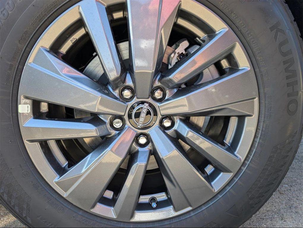 new 2025 Nissan Pathfinder car, priced at $31,181