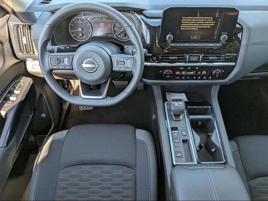 new 2025 Nissan Pathfinder car, priced at $31,181