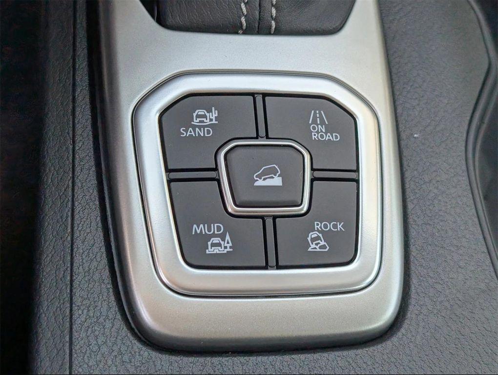 new 2026 Nissan Frontier car, priced at $39,381