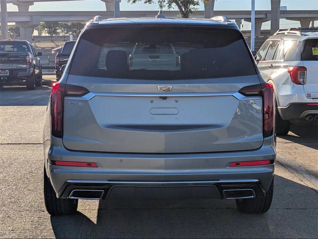 used 2024 Cadillac XT6 car, priced at $35,377
