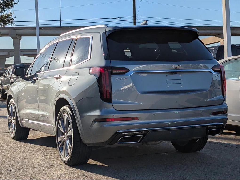 used 2024 Cadillac XT6 car, priced at $35,377